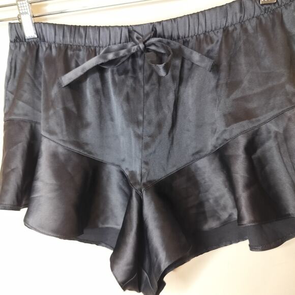 Victoria’s Secret Ruffle Satin Sleep Shorts - Picture 6 of 9